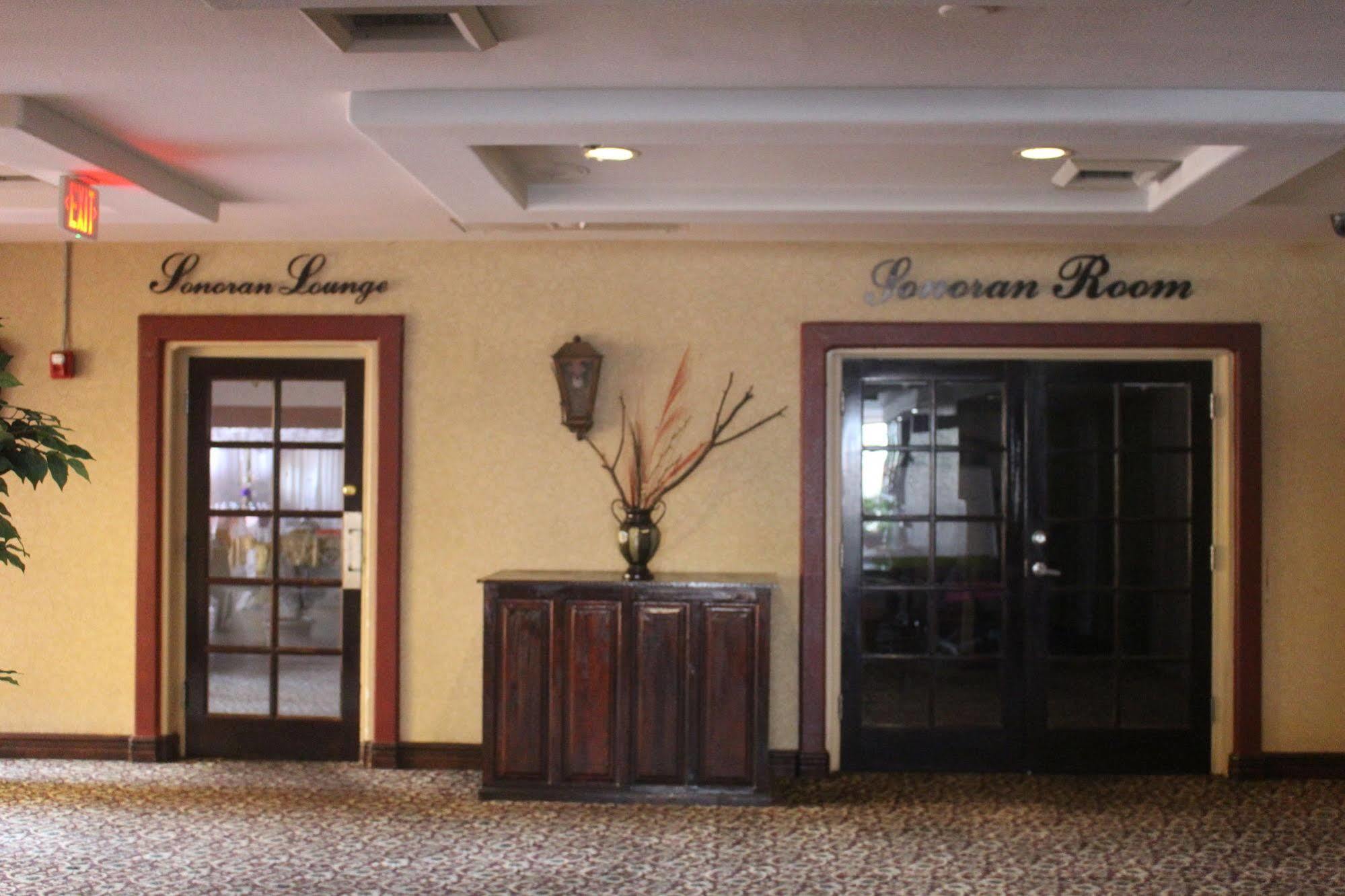 Fortuna Inn And Suites Tucson Exteriér fotografie